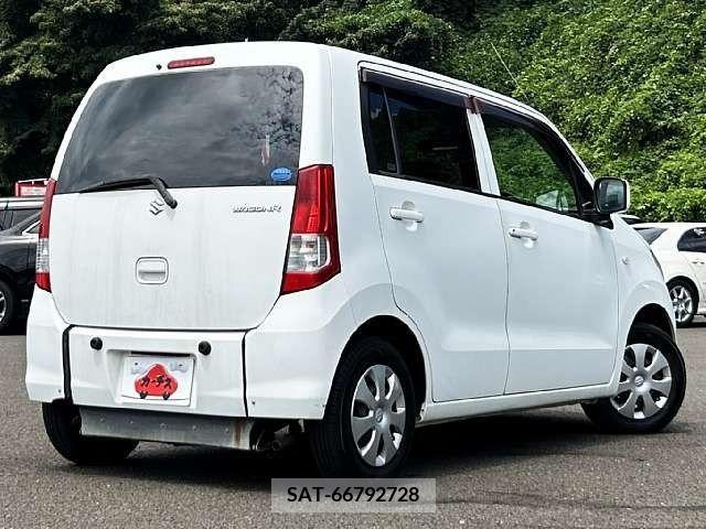 Suzuki WAGON R 2011-09 352554-2