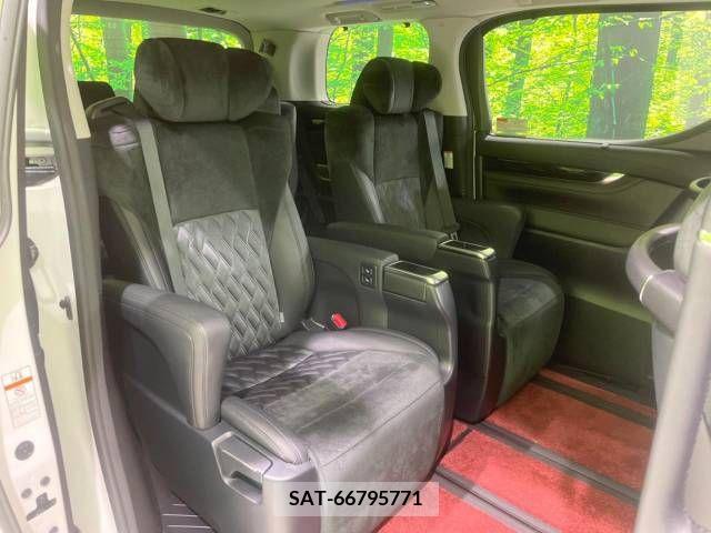 Toyota VELLFIRE 2017-03 217134-11