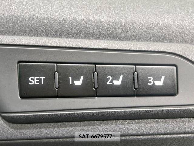 Toyota VELLFIRE 2017-03 217134-8