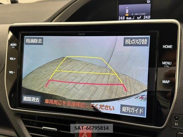 Toyota VOXY 2019-06 221295-3