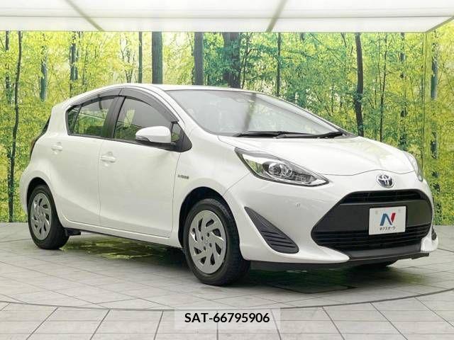 Toyota AQUA 2019-06 339583-16