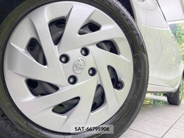 Toyota AQUA 2019-06 339583-13