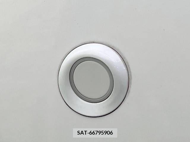 Toyota AQUA 2019-06 339583-5