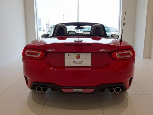 Abarth 124 Spider 2019-04 7939-16