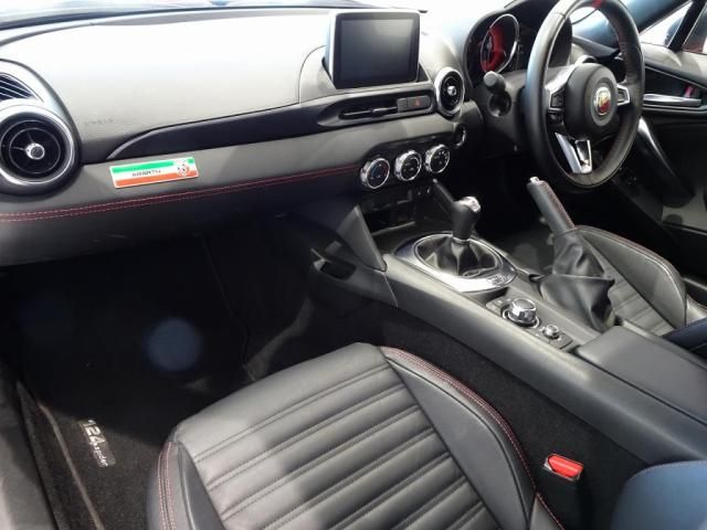 Abarth 124 Spider 2019-04 7939-5