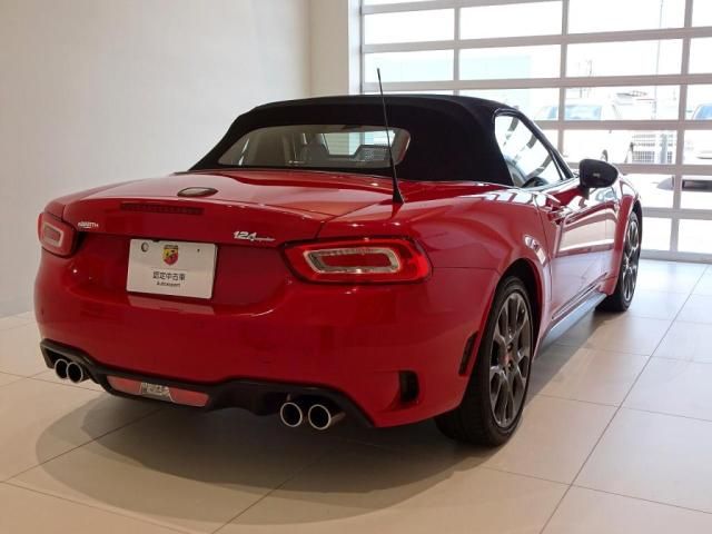 Abarth 124 Spider 2019-04 7939-2