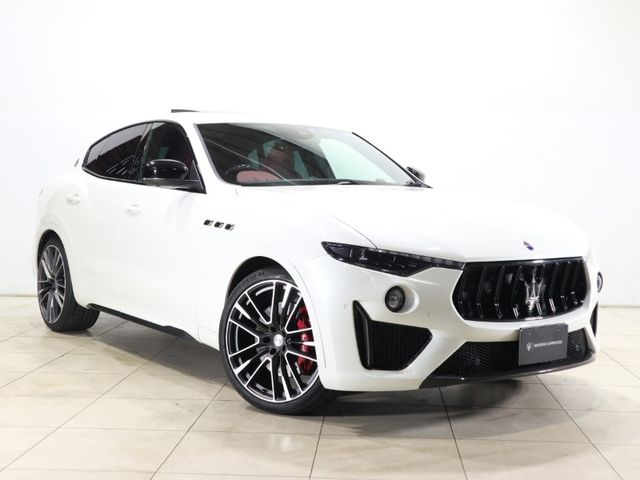 Maserati LEVANTE 2020-11 188952-3