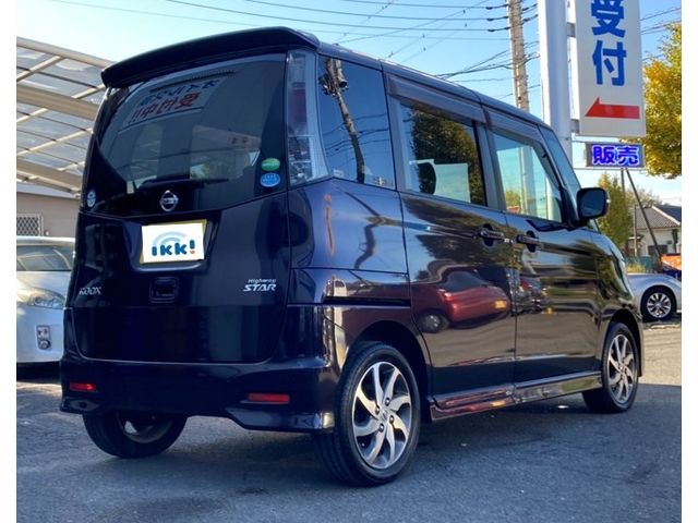 Nissan ROOX 2012-06 26916-1