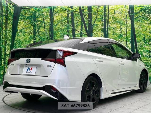 Toyota PRIUS 2019-04 218410-17