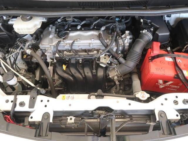 Toyota VOXY 2018-02 13485-19