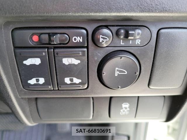Honda FREED 2016-09 302870-12