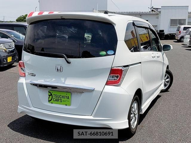 Honda FREED 2016-09 302870-1