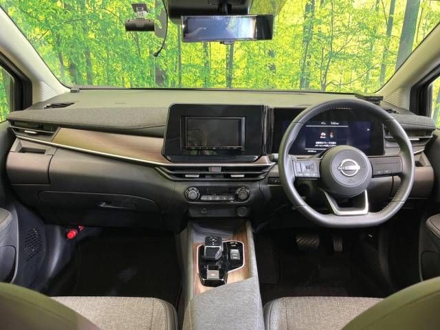Nissan AURA 2023-06 182258-1