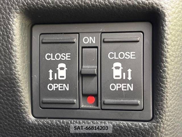 Honda N BOX CUSTOM 2019-03 223257-5