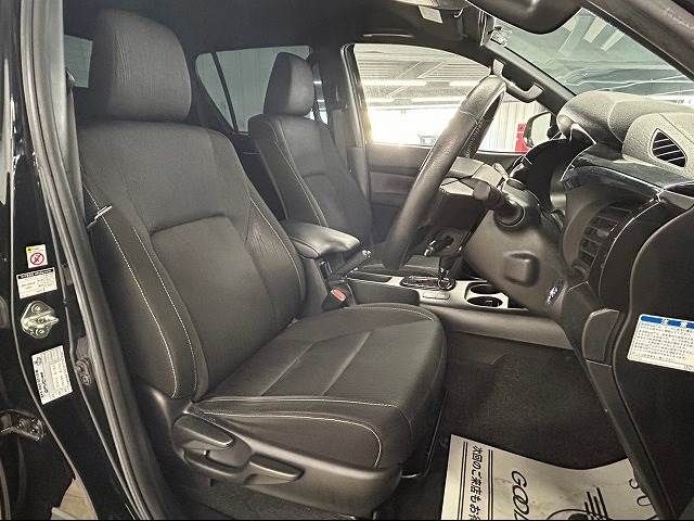 Toyota HILUX 2019-07 189405-3