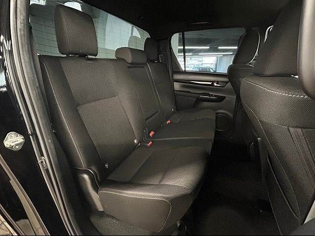Toyota HILUX 2019-07 189405-4