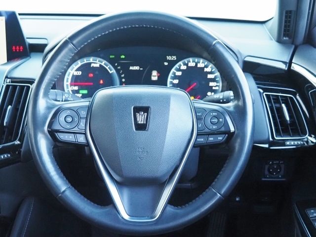 Toyota CROWN SEDAN 2019-01 181565-15