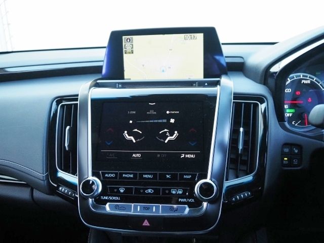 Toyota CROWN SEDAN 2019-01 181565-17