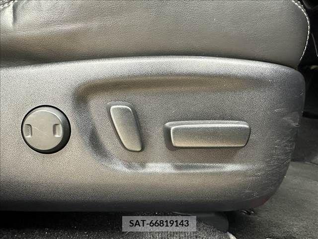 Toyota HARRIER 2018-10 240929-5