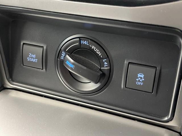 Toyota PRADO 2020-11 17513-2