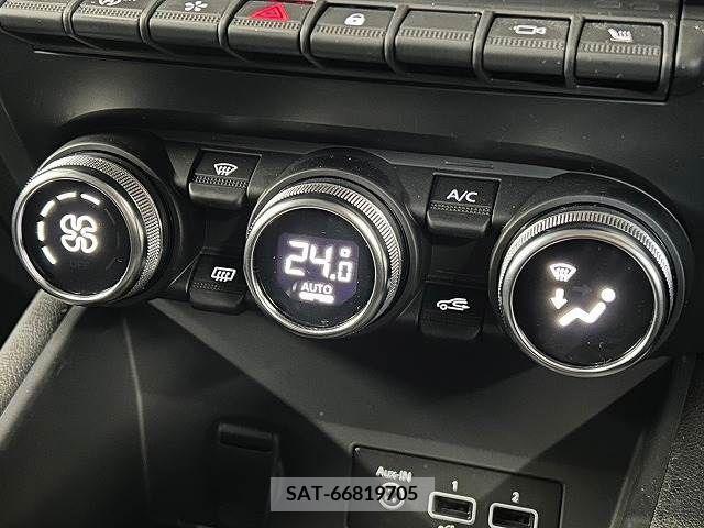 Renault CAPTUR 2021-04 317024-9