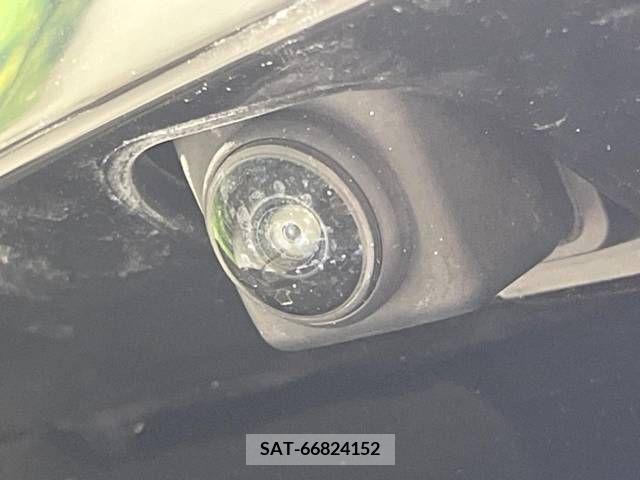 Nissan NOTE 2018-06 365486-7