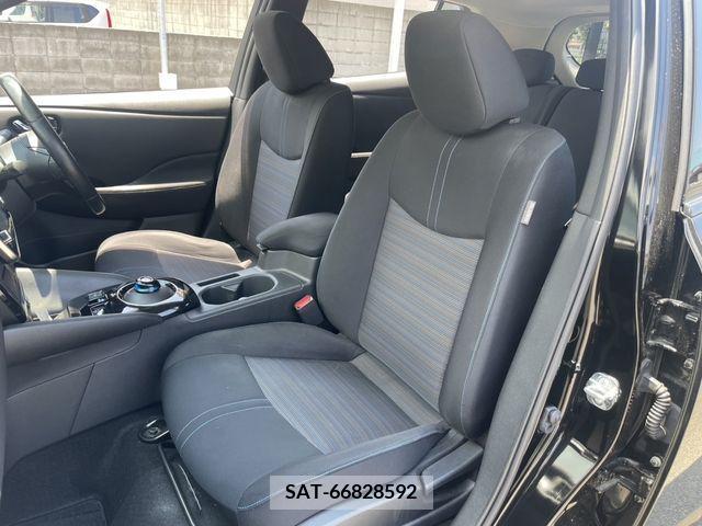Nissan LEAF 2017-10 324785-16