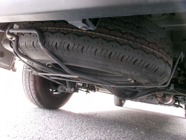 Toyota HIACE VAN 2018-12 181350-10