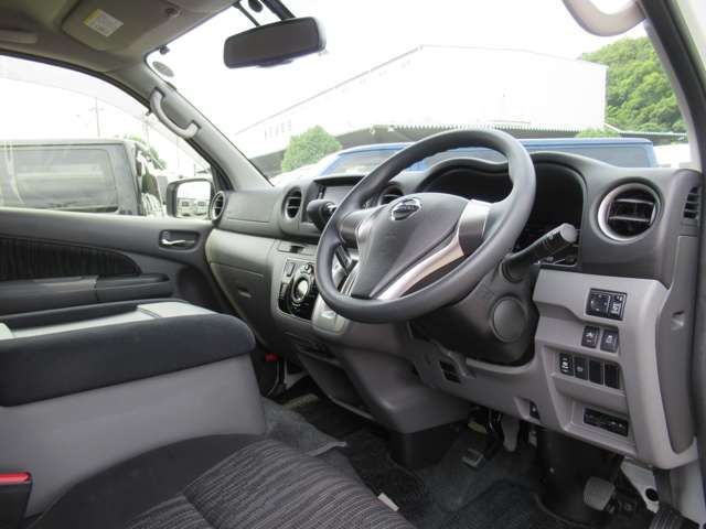 Nissan NV350 Caravan 2017-08 194024-18
