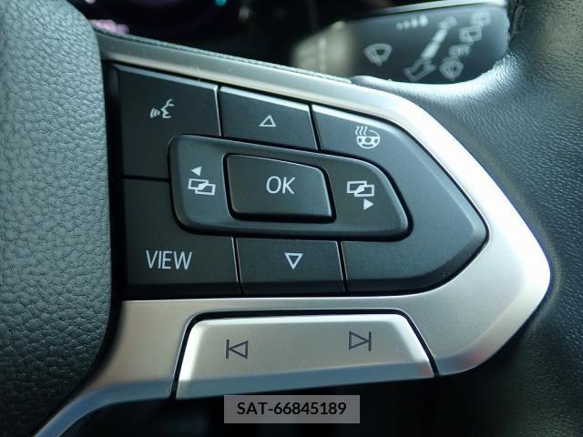 VolksWagen GOLF 2021-08 370636-19