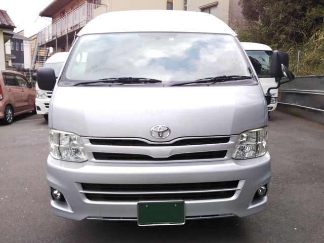 Toyota HIACE COMMUTER 2011-03 3571-1