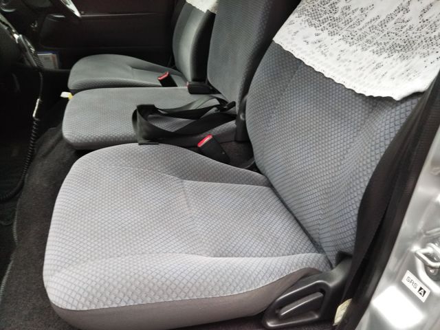 Toyota HIACE COMMUTER 2011-03 3571-9