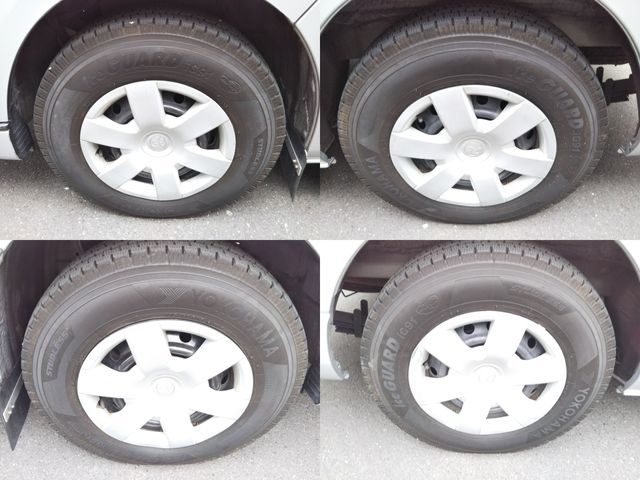 Toyota HIACE COMMUTER 2011-03 3571-28