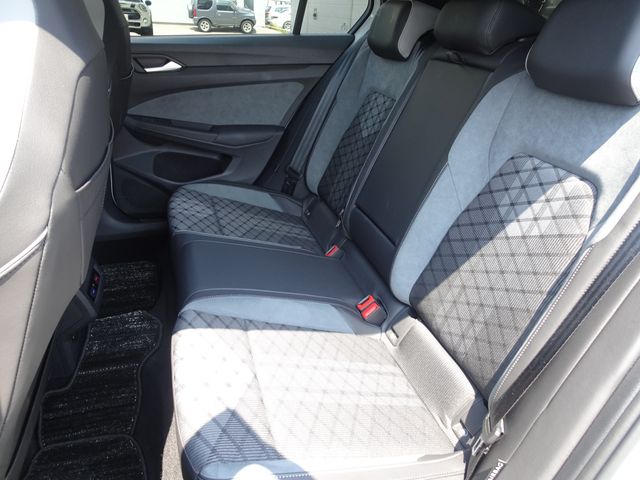 VolksWagen GOLF 2021-06 8501-15