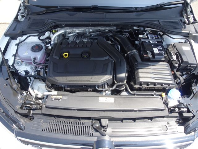 VolksWagen GOLF 2021-06 8501-29