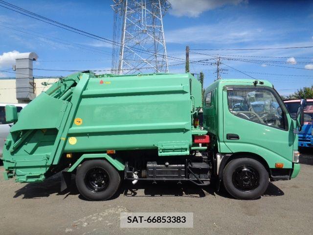 Hino DUTRO 2010-03 359477-3