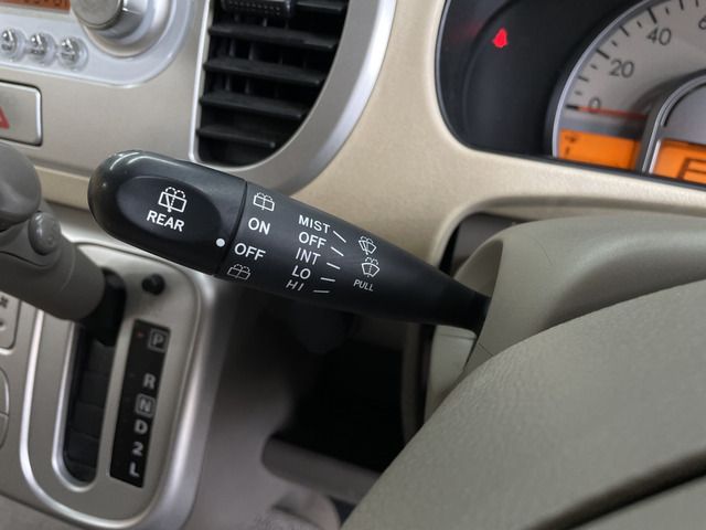 Suzuki MR WAGON 2006-04 21711-11