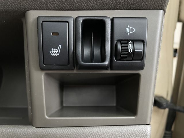 Suzuki MR WAGON 2006-04 21711-14
