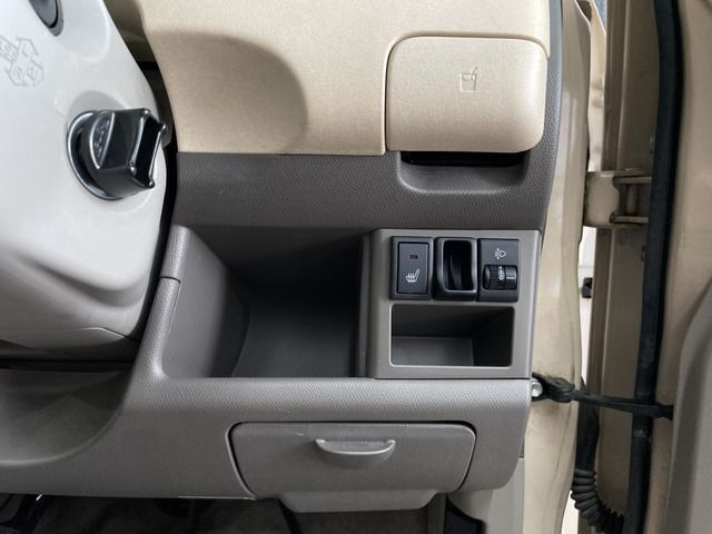 Suzuki MR WAGON 2006-04 21711-13