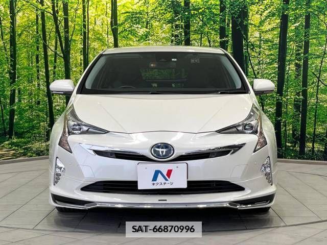 Toyota PRIUS 2017-07 331038-14