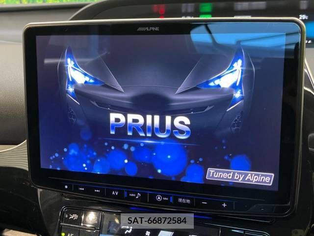 Toyota PRIUS 2018-08 366353-3