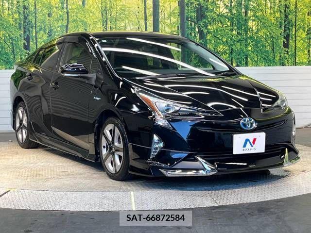 Toyota PRIUS 2018-08 366353-16