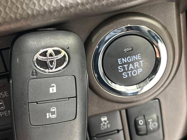 Toyota ROOMY 2023-05 194169-7