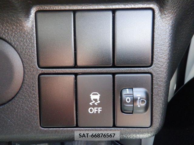 Suzuki ALTO 2017-02 327142-20