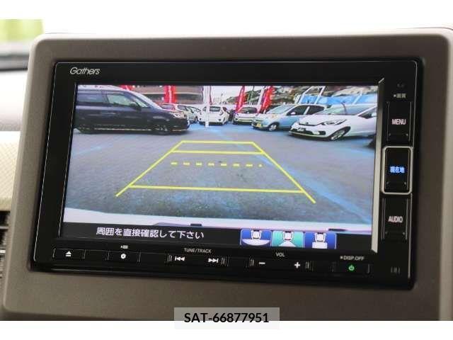 Honda N BOX 2021-04 307328-2