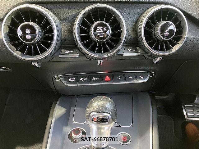 Audi TT 2017-04 207927-8