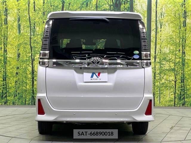 Toyota VOXY 2019-05 346645-16