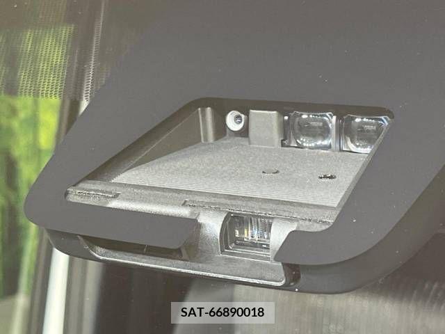 Toyota VOXY 2019-05 346645-4