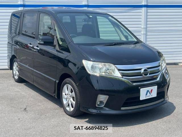 Nissan SERENA 2012-03 393894-16