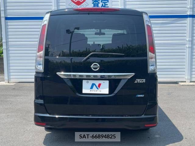 Nissan SERENA 2012-03 393894-15